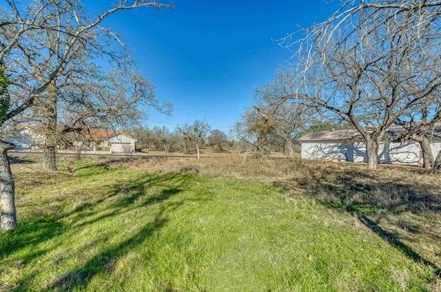 7040 Hi Cir N Drive Horseshoe Bay, TX 78657