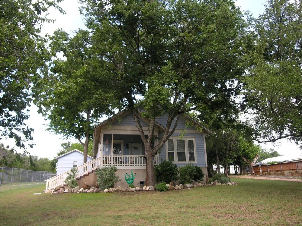 13 Cockrell Circle Lampasas, TX 76550