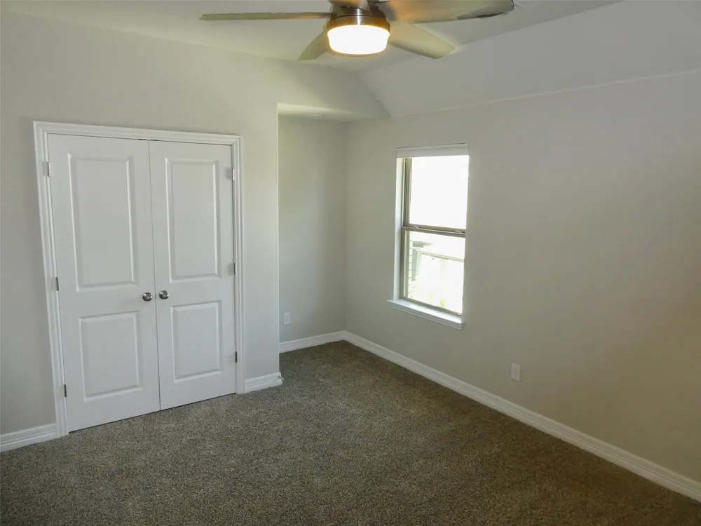 1017 HIGHCREST Georgetown, TX 78628