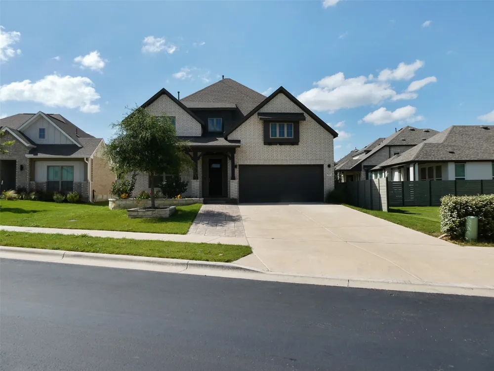 1017 HIGHCREST Georgetown, TX 78628