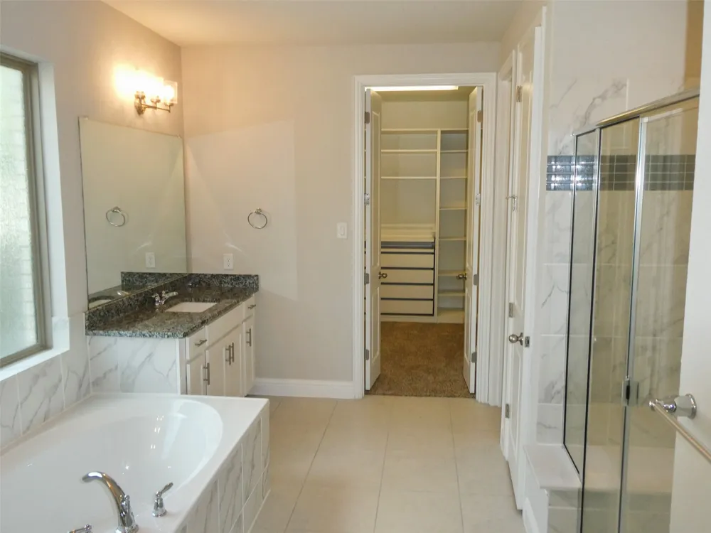 1017 HIGHCREST Georgetown, TX 78628