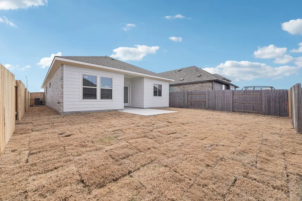 238 Bay Breeze Drive Kyle, TX 78640