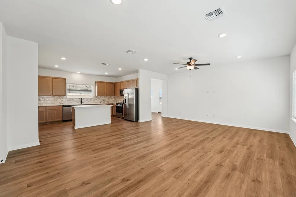 238 Bay Breeze Drive Kyle, TX 78640