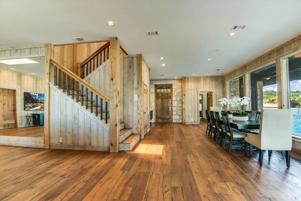 102 Bunny Run Horseshoe Bay, TX 78657