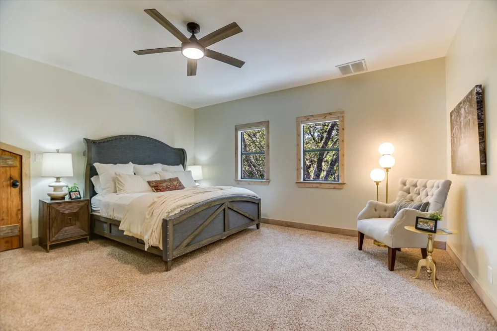 102 Bunny Run Horseshoe Bay, TX 78657