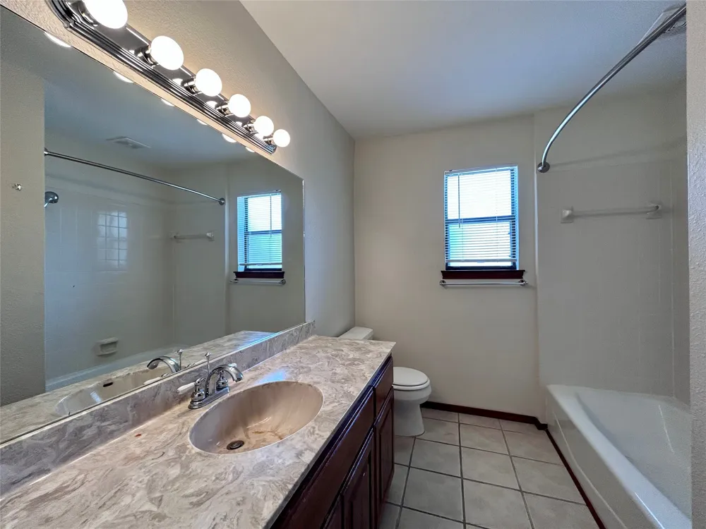 57 WOODCREEK DRIVE Wimberley, TX 78676