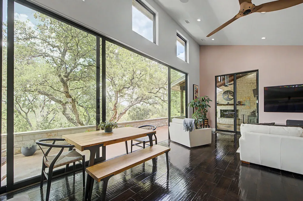 172 Bluff Trail Dripping Springs, TX 78620
