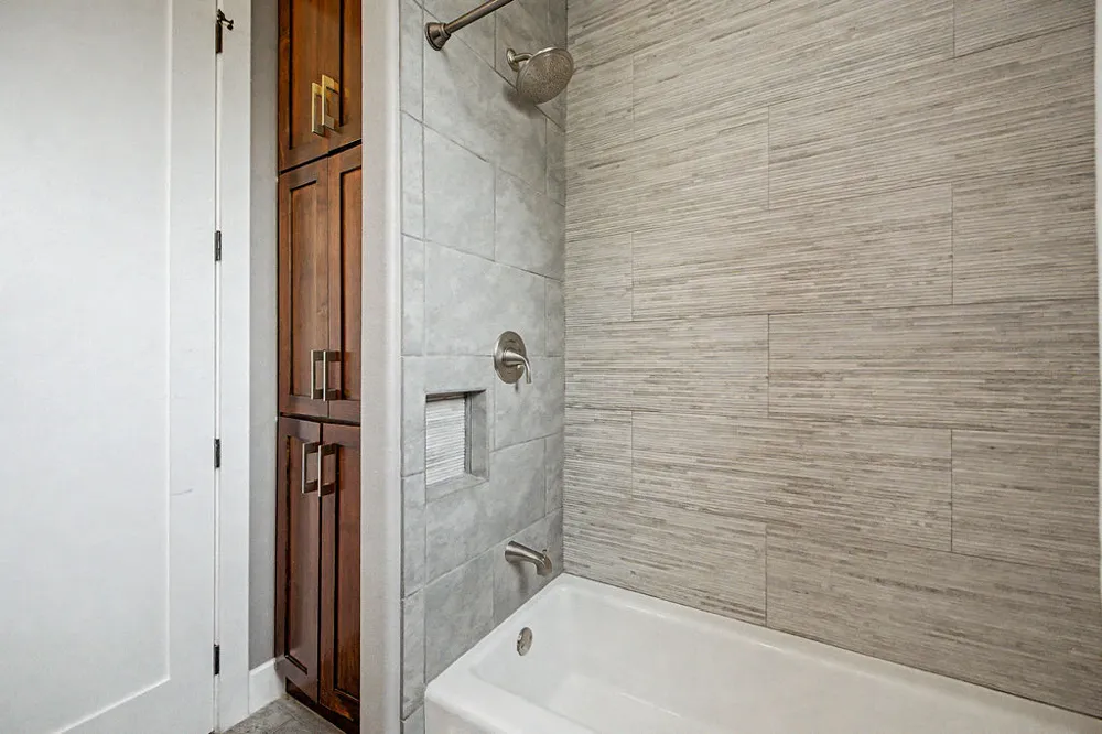172 Bluff Trail Dripping Springs, TX 78620