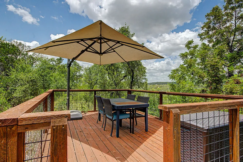 172 Bluff Trail Dripping Springs, TX 78620