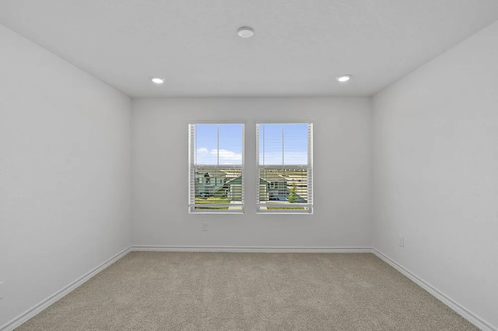 109 Hatari Trail Jarrell, TX 76537