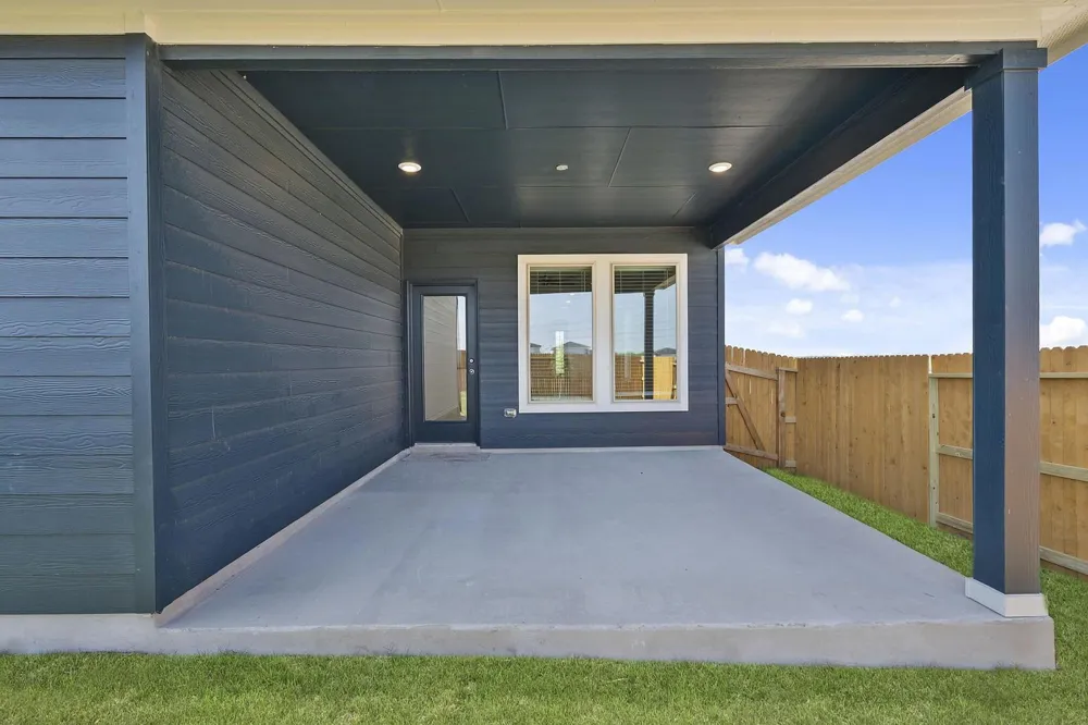 109 Hatari Trail Jarrell, TX 76537