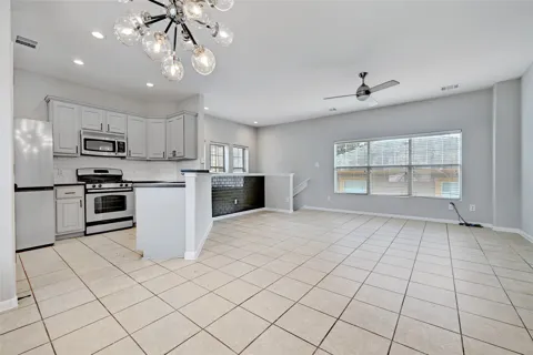 2909 Saville Loop #10c