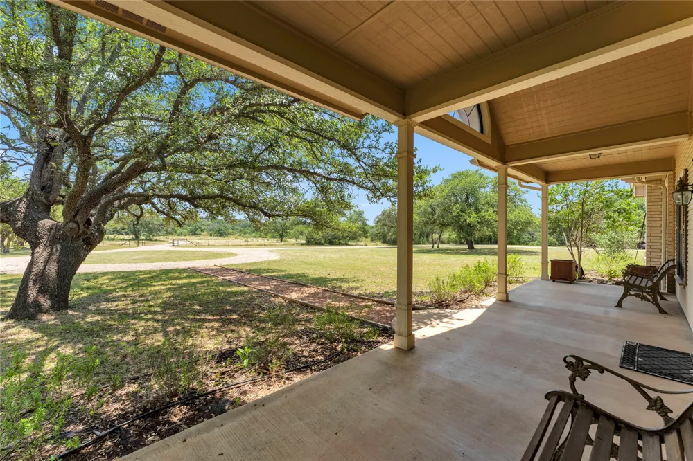 627 Ranch Road 2323 Llano, TX 78643