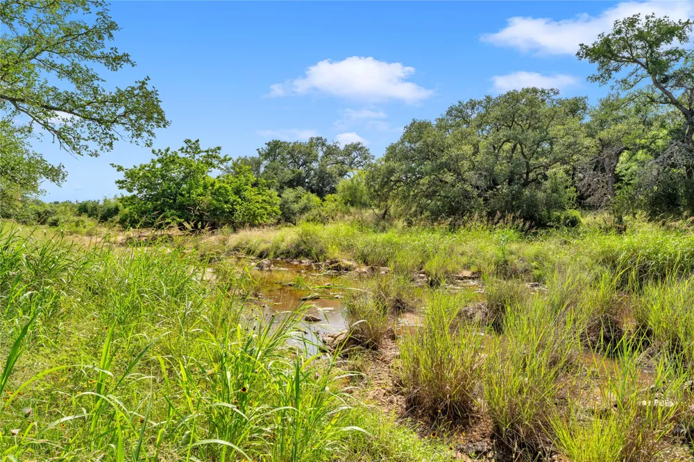 627 Ranch Road 2323 Llano, TX 78643
