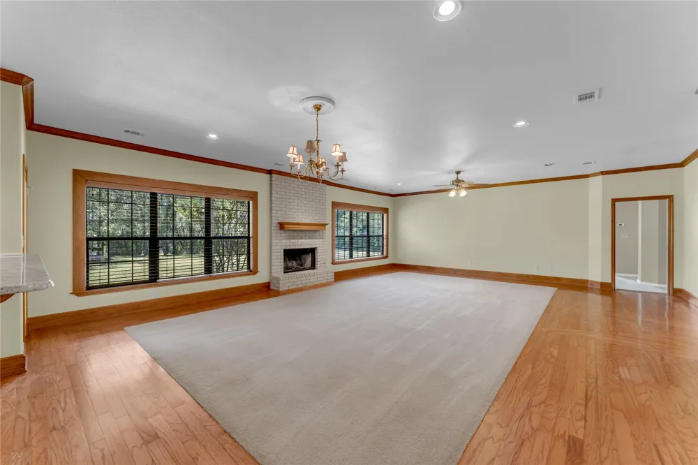627 Ranch Road 2323 Llano, TX 78643
