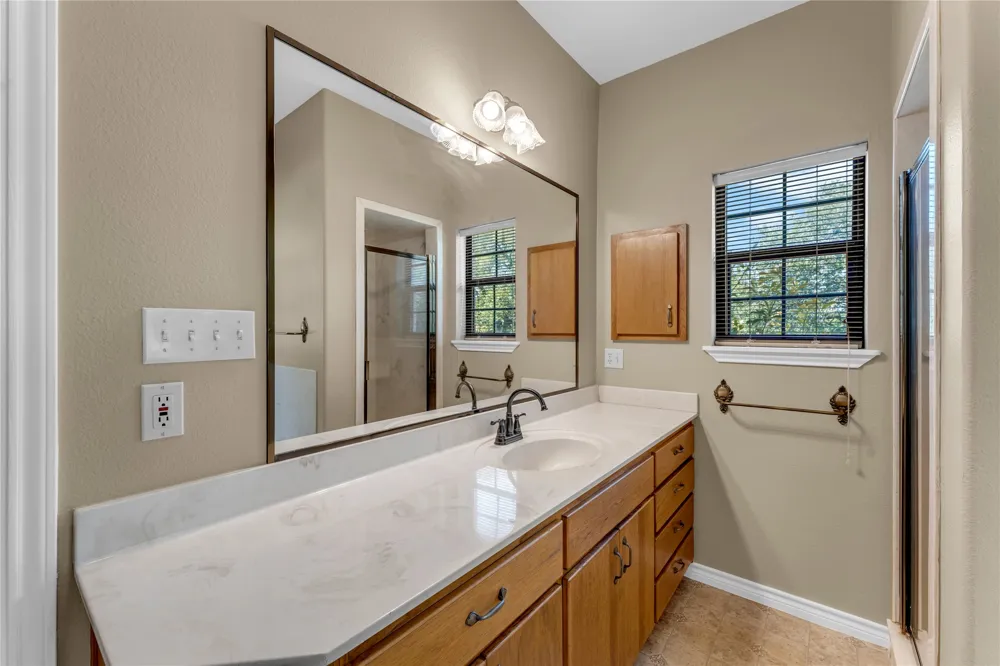 627 Ranch Road 2323 Llano, TX 78643