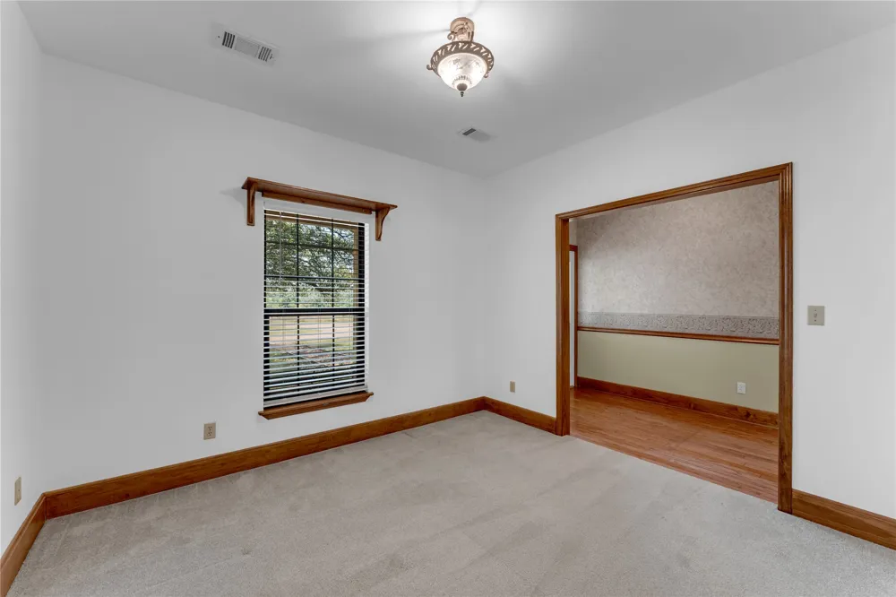 627 Ranch Road 2323 Llano, TX 78643