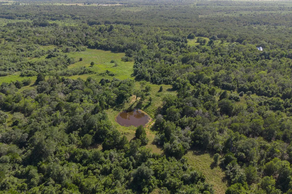 4791 County Road 473 Elgin, TX 78621
