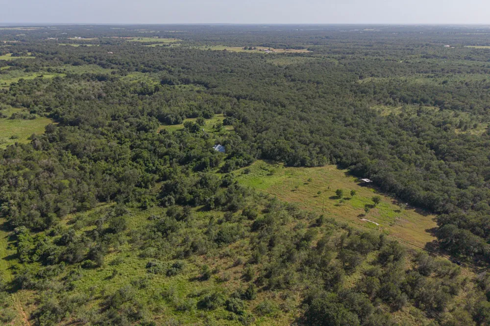 4791 County Road 473 Elgin, TX 78621