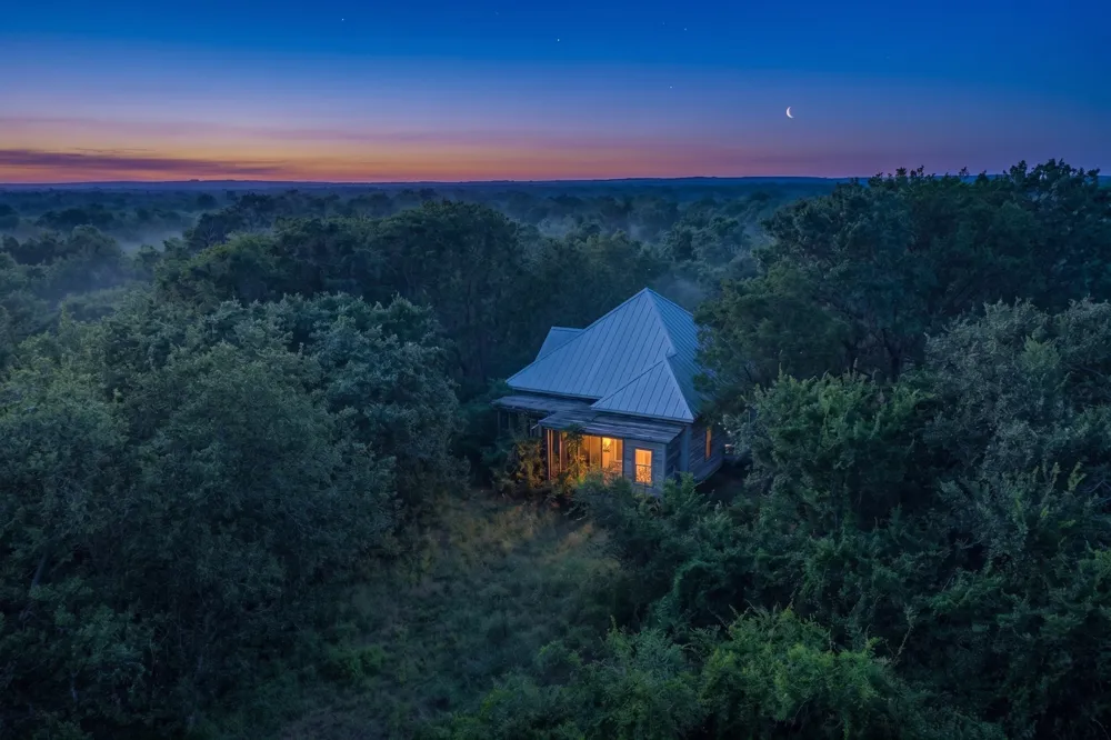 4791 County Road 473 Elgin, TX 78621