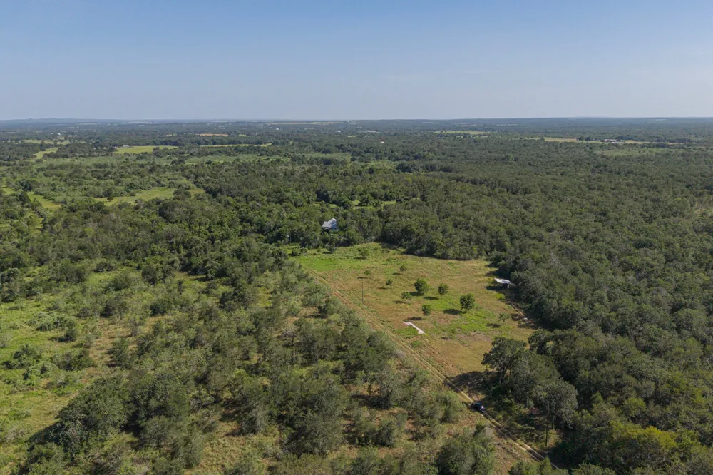 4791 County Road 473 Elgin, TX 78621