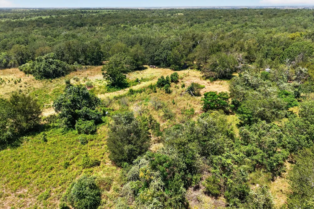 4791 County Road 473 Elgin, TX 78621