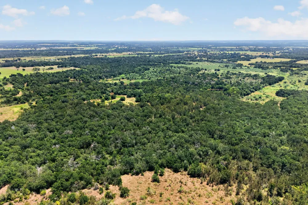 4791 County Road 473 Elgin, TX 78621