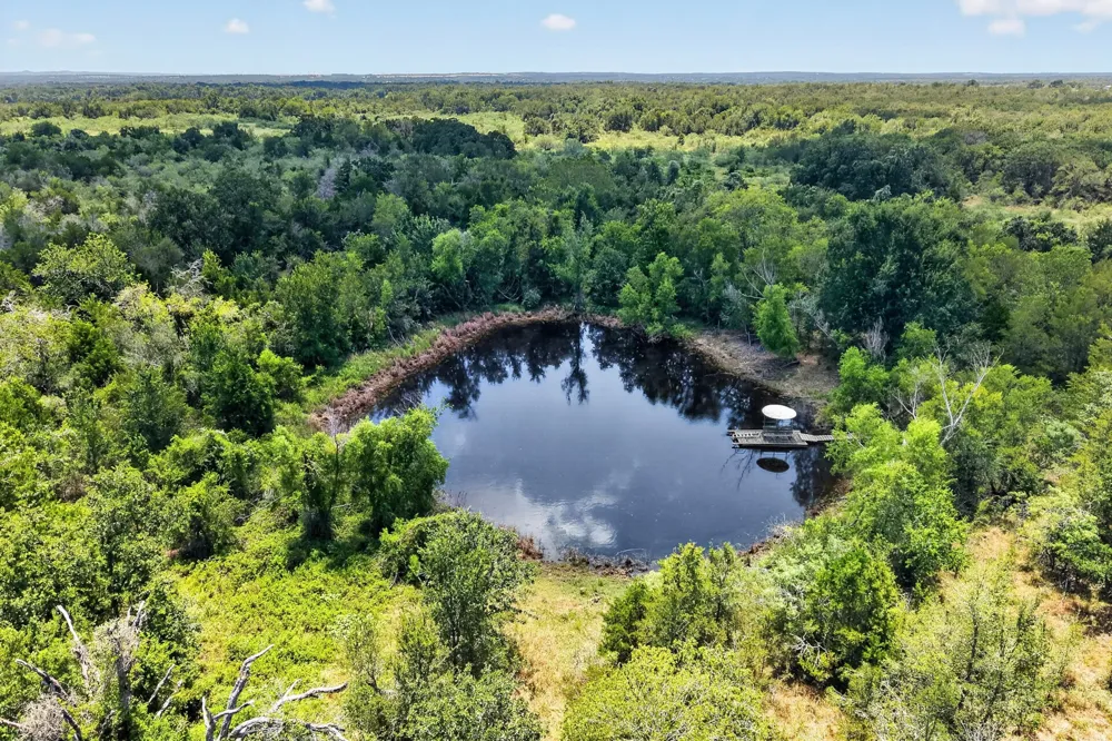 4791 County Road 473 Elgin, TX 78621