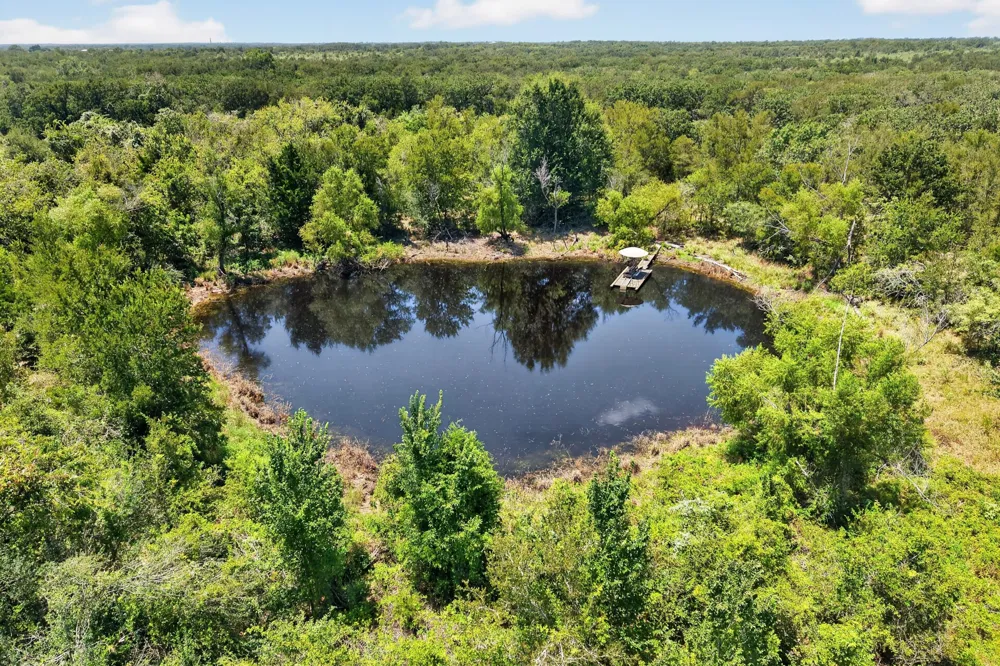 4791 County Road 473 Elgin, TX 78621