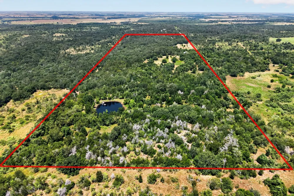 4791 County Road 473 Elgin, TX 78621