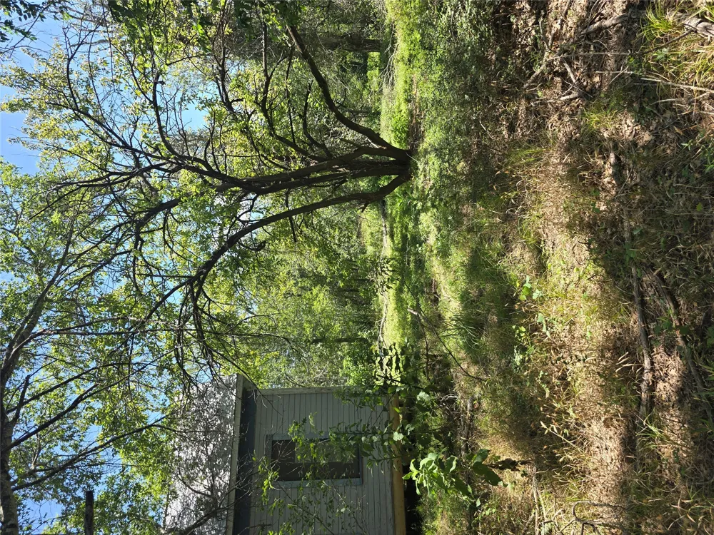 4791 County Road 473 Elgin, TX 78621