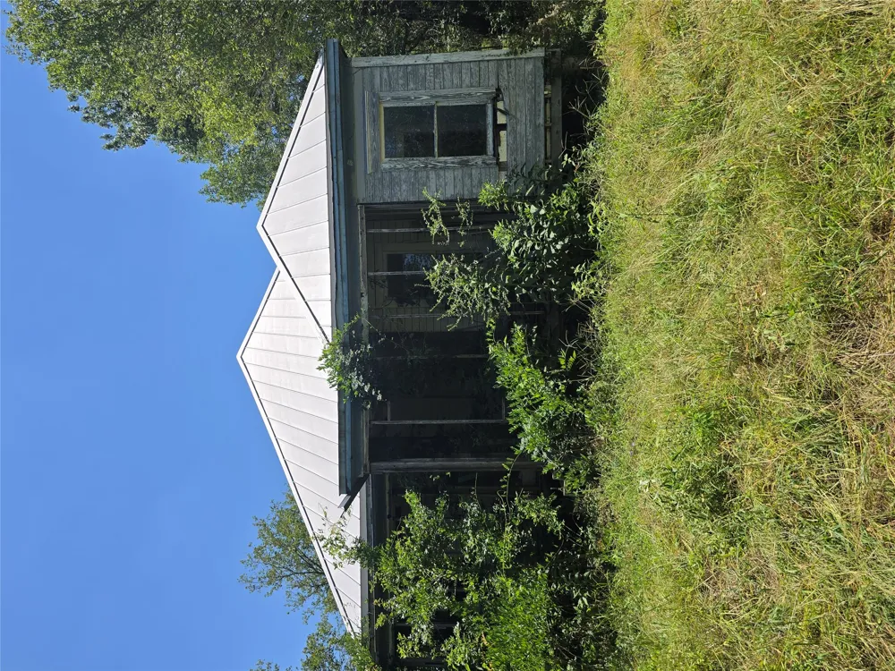 4791 County Road 473 Elgin, TX 78621