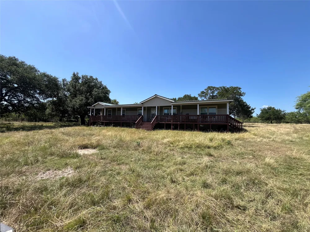 1115 CR 2732 Lometa, TX 76853