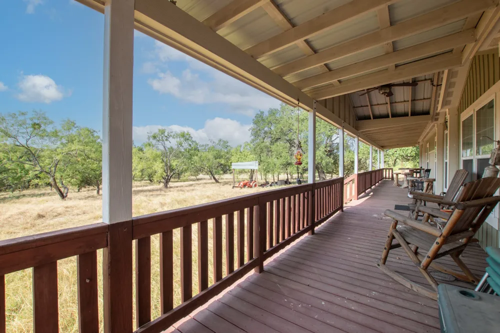 1115 CR 2732 Lometa, TX 76853