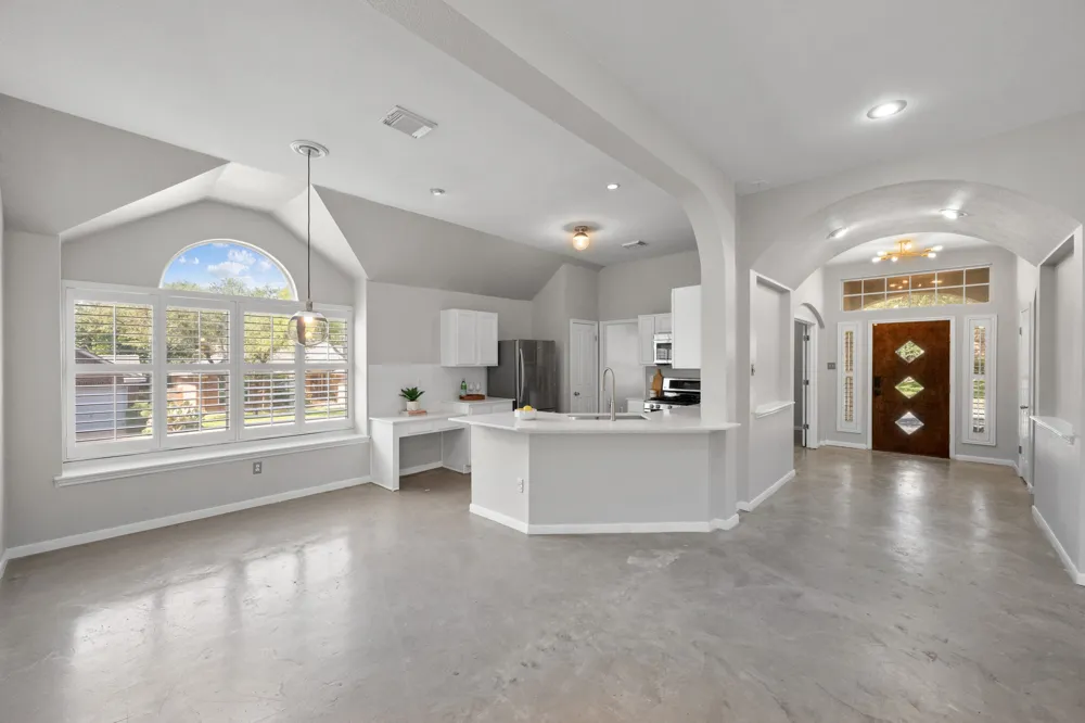 9321 Colberg Drive Austin, TX 78749