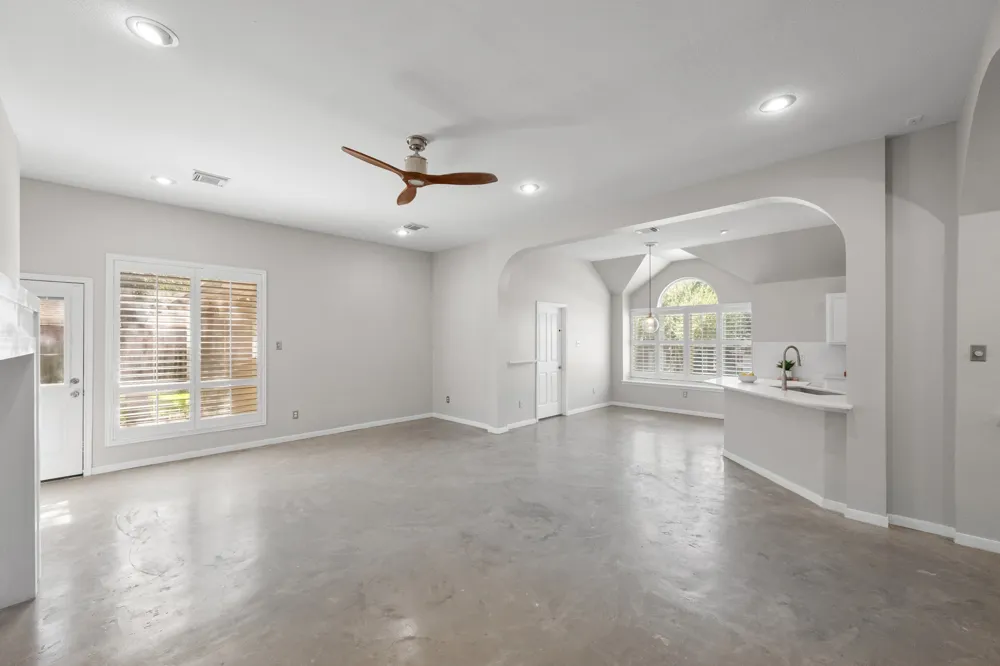 9321 Colberg Drive Austin, TX 78749