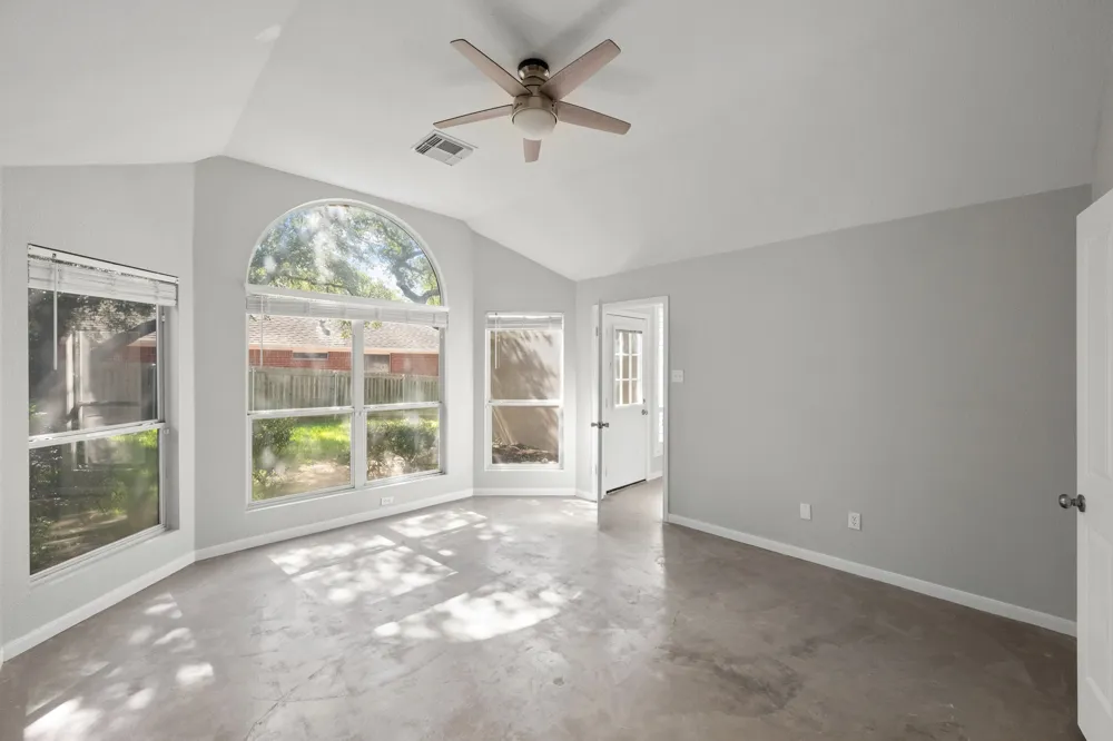9321 Colberg Drive Austin, TX 78749
