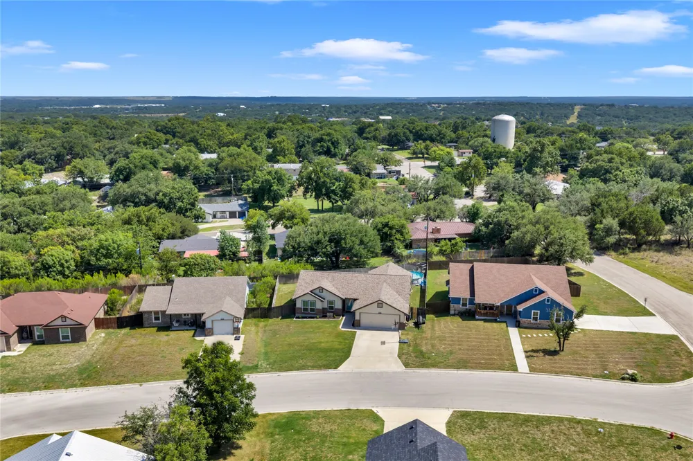 1106 Limestone Drive Lampasas, TX 76550
