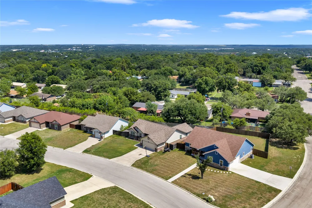 1106 Limestone Drive Lampasas, TX 76550