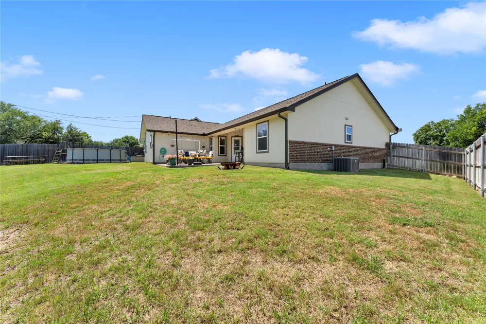 1106 Limestone Drive Lampasas, TX 76550