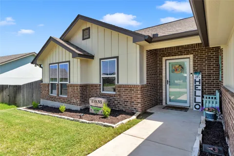 1106 Limestone Drive