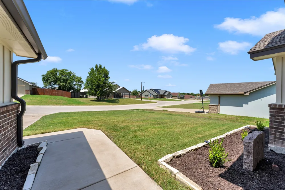1106 Limestone Drive Lampasas, TX 76550