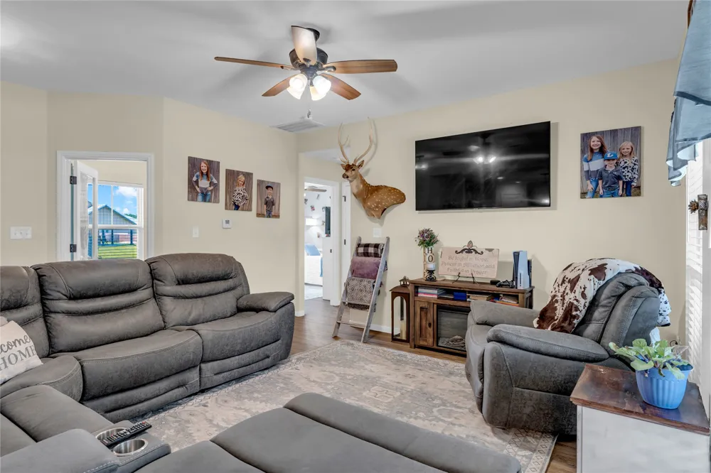 1106 Limestone Drive Lampasas, TX 76550