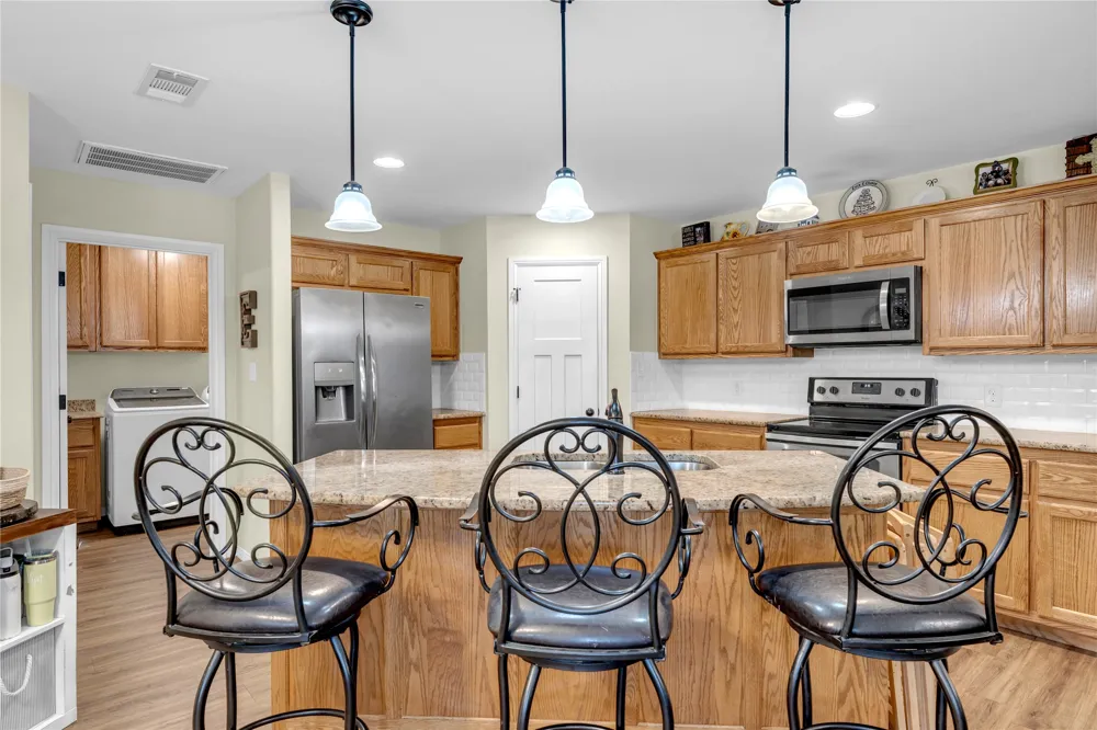 1106 Limestone Drive Lampasas, TX 76550