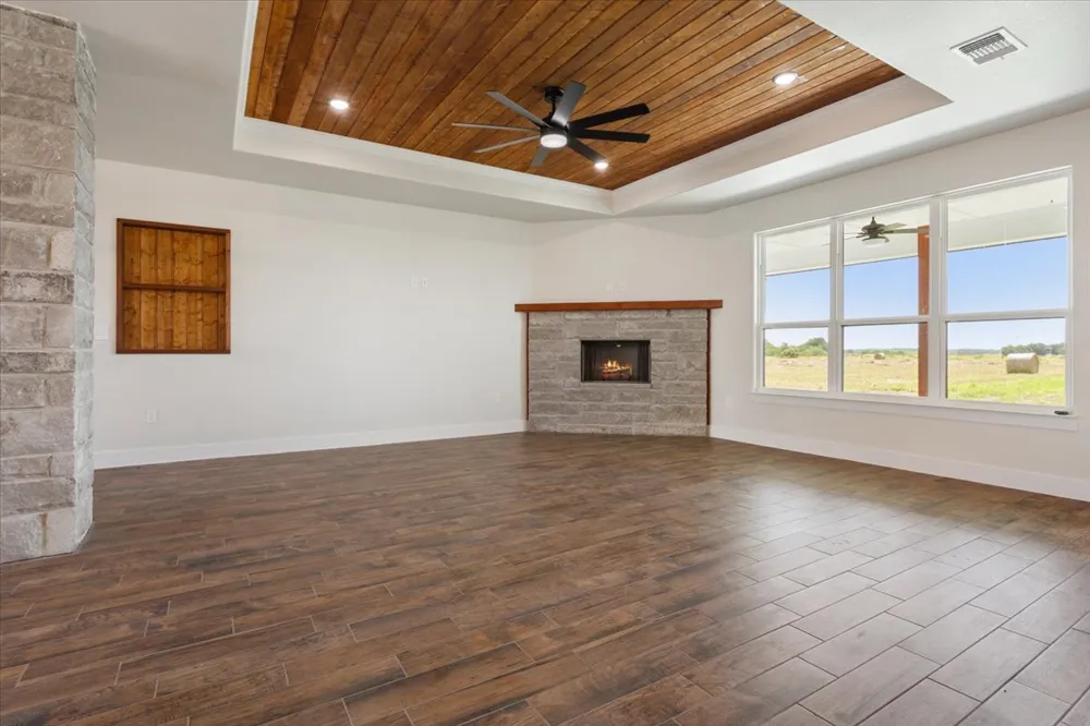 18085 Round Hall Road Holland, TX 76534