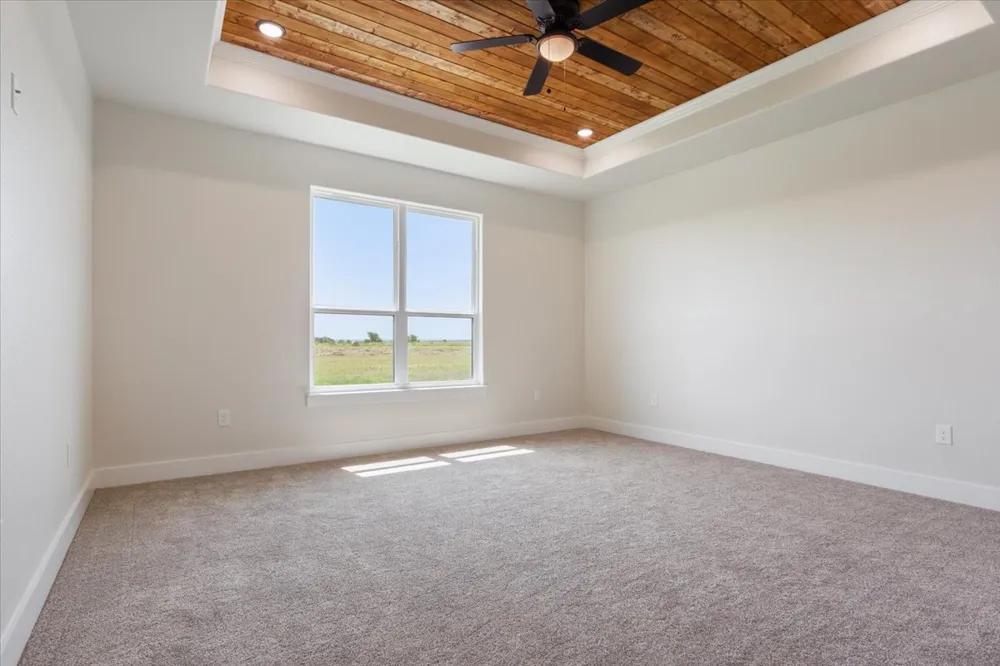 18085 Round Hall Road Holland, TX 76534