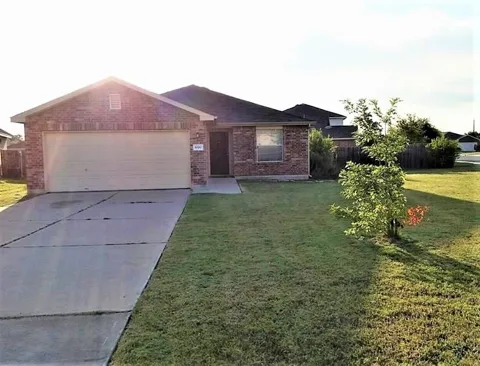 1000 Bluff Meadow Cove