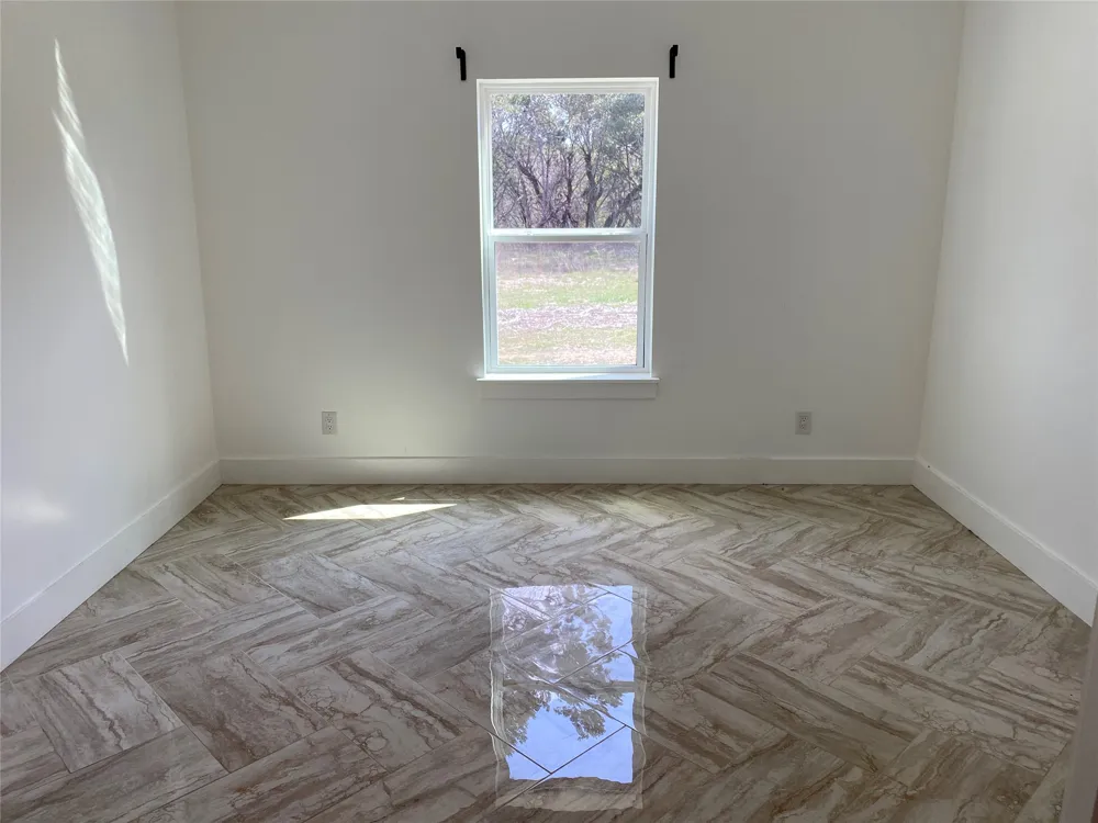 31 HEATHROW LANE Wimberley, TX 78676
