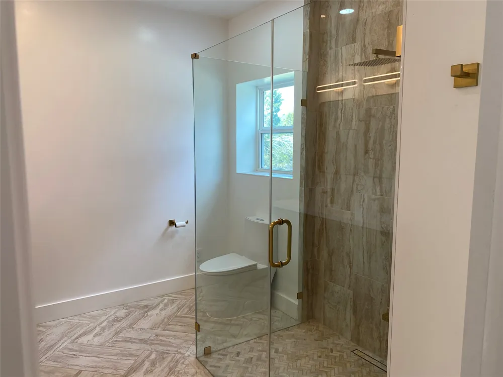 31 HEATHROW LANE Wimberley, TX 78676