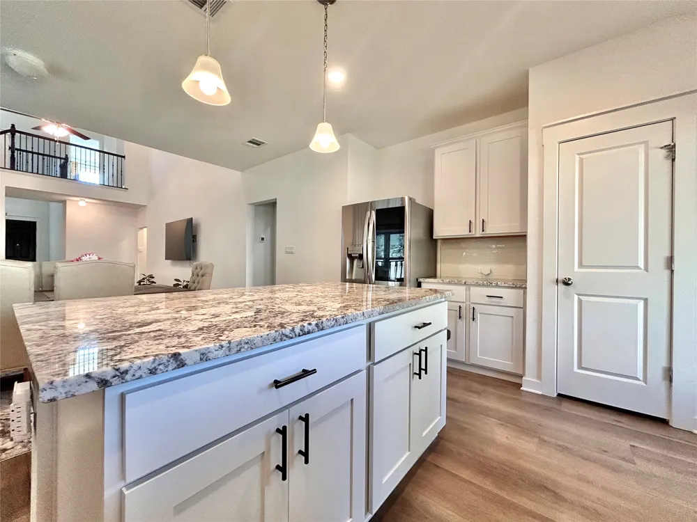 1357 Kneehigh Lane Georgetown, TX 78633